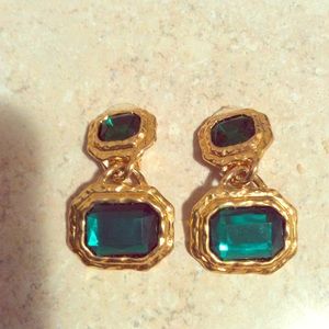 Vintage clip on Earrings
